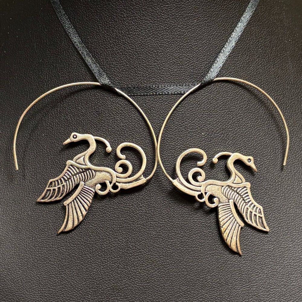 🎁 Sale! 🎁 Spiral Phoenix Firebird Crane earrings, graceful silver bird/dragon